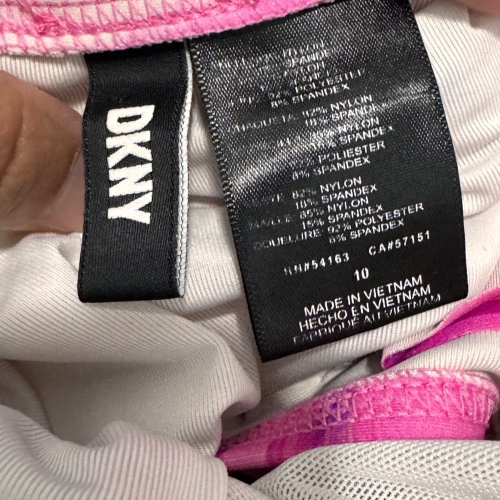 DKNY Pink and Blue One Piece Swimsuit with ruffle Plunging V-neckline size 10 - Picture 6 of 6